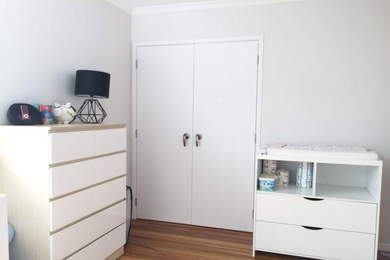 Photo of property in 55a Lynwood Road, New Lynn, Auckland, 0600