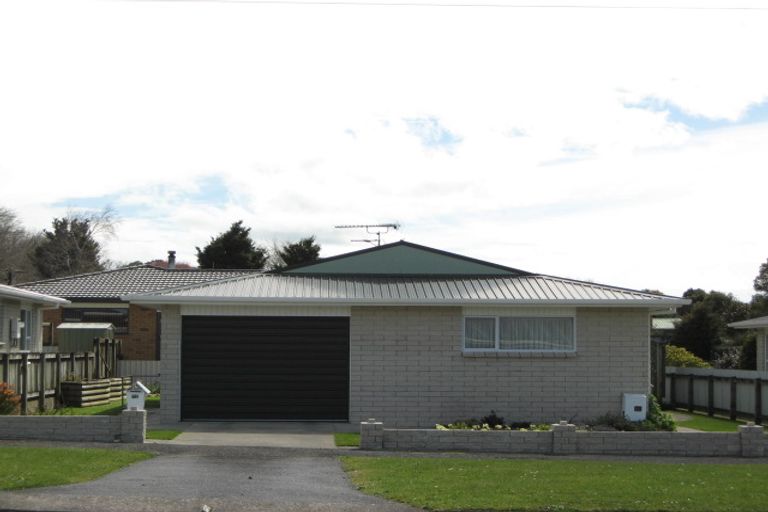 Photo of property in 82 Celia Street, Stratford, 4332