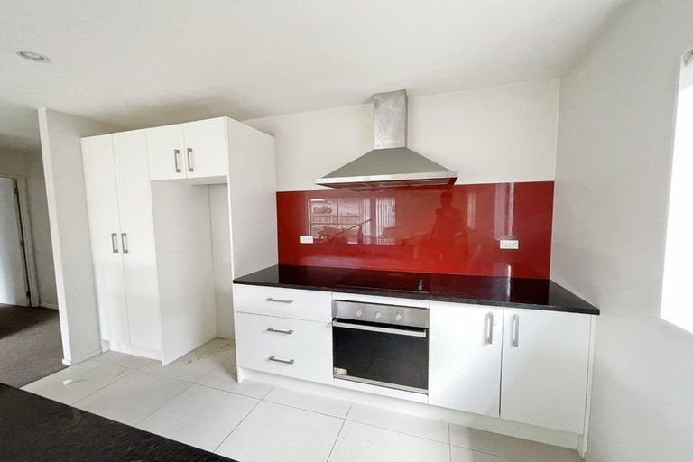 Photo of property in 3 Pipipi Crescent, Takanini, 2112