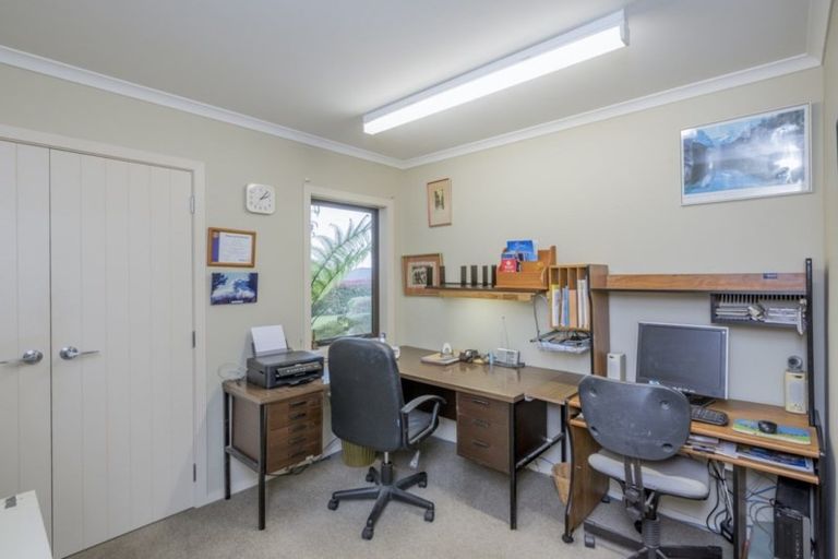 Photo of property in 20 Ludlam Way, Otaki, 5512
