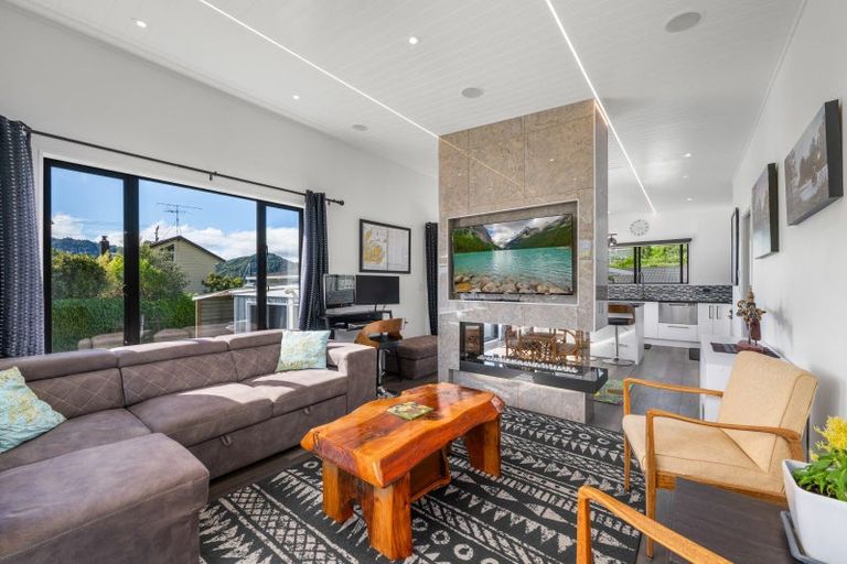 Photo of property in 4a Seaview Crescent, Picton, 7220