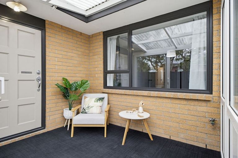 Photo of property in 2/59b Mackworth Street, Woolston, Christchurch, 8062