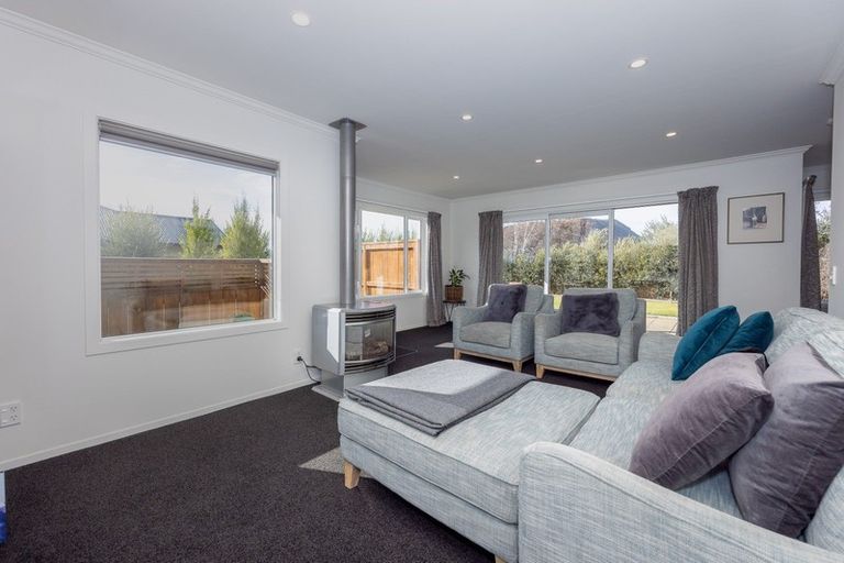 Photo of property in 3 Hillview Place, Wanaka, 9305