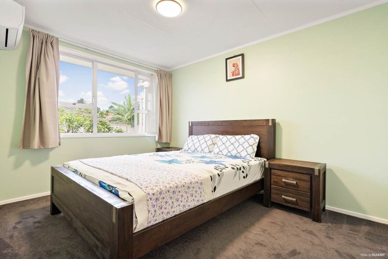 Photo of property in 64 Old Wairoa Road, Papakura, 2110