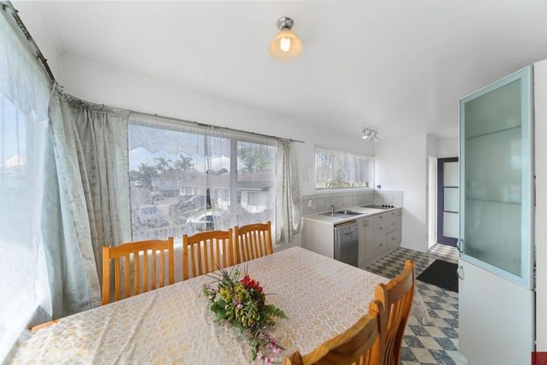 Photo of property in 130a Browns Road, Manurewa, Auckland, 2102