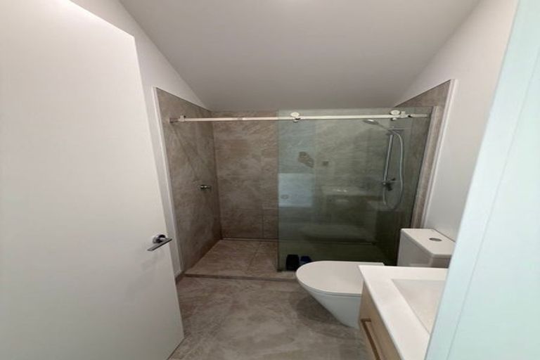 Photo of property in 323 Riverside Drive, Waterloo, Lower Hutt, 5011