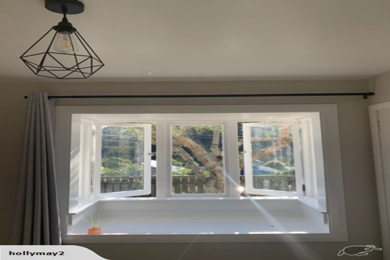 Photo of property in 89 Standen Street, Karori, Wellington, 6012