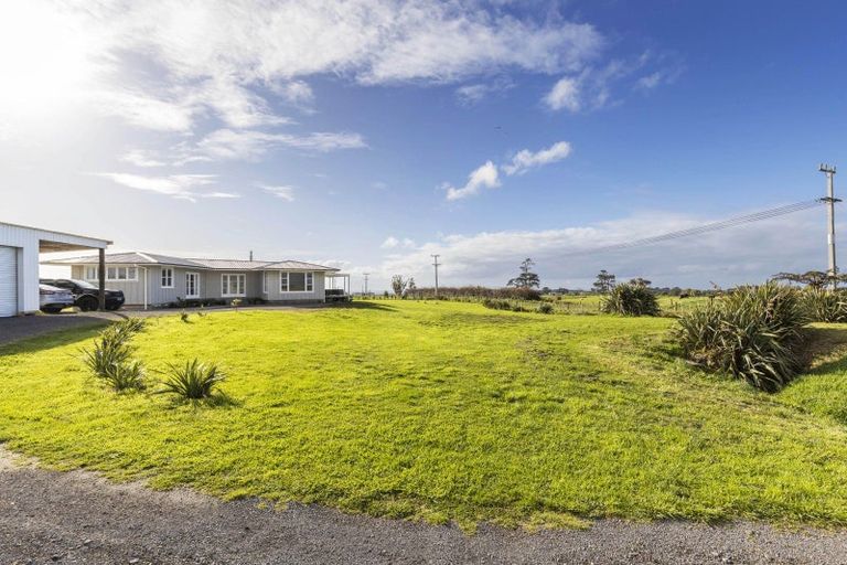 Photo of property in 90 Hoani Road, Okato, New Plymouth, 4381