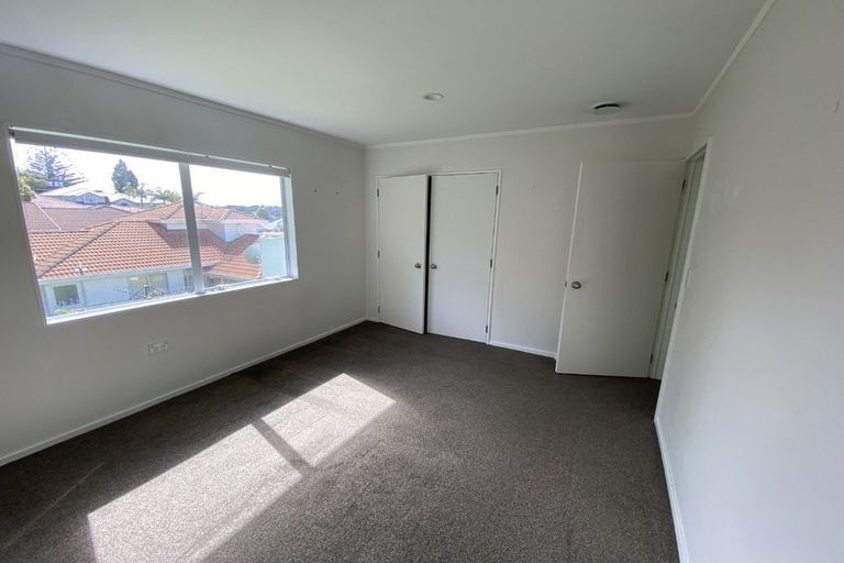 Photo of property in 12 Alice Place, Hillcrest, Auckland, 0627