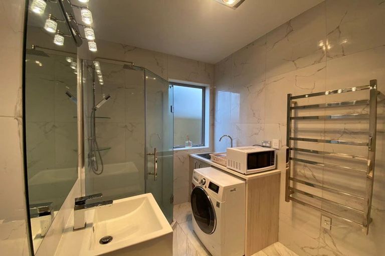 Photo of property in 2 Hermes Road, Flat Bush, Auckland, 2019