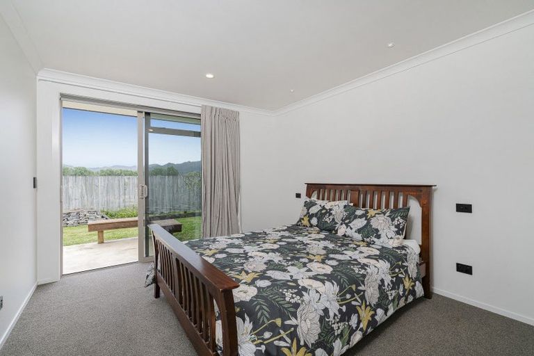 Photo of property in 15 Lady Jocelyn Place, Whitianga, 3510