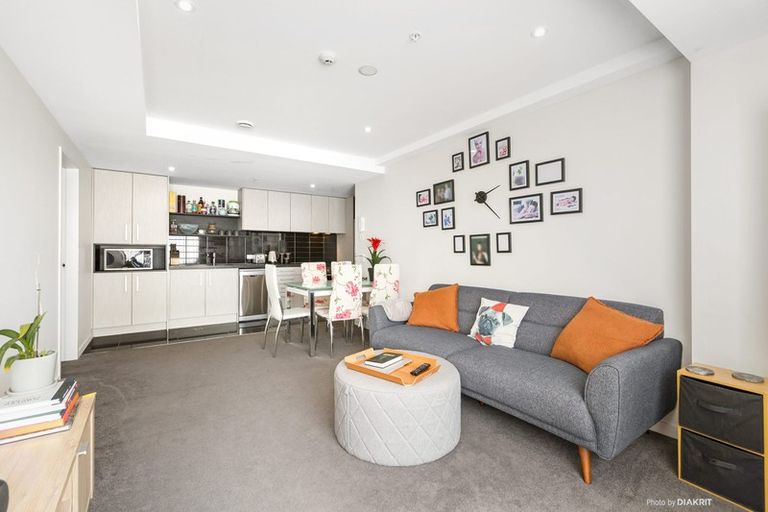 Photo of property in Nouvo Apartments, 21u2c Rugby Street, Mount Cook, Wellington, 6021