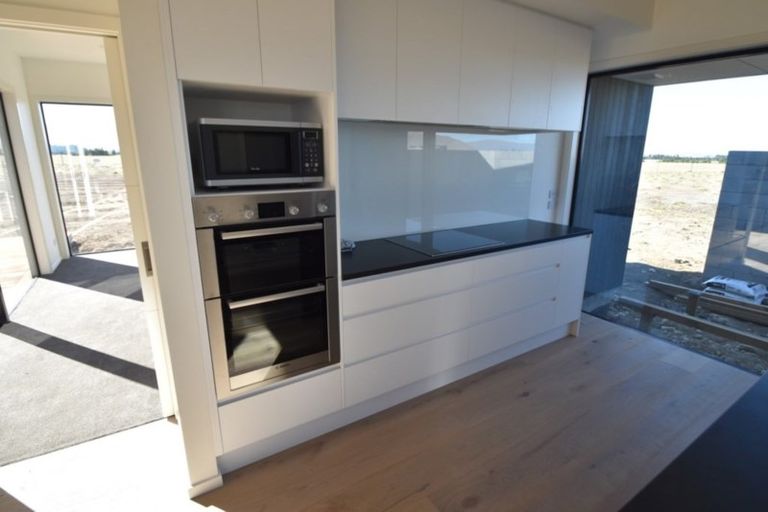 Photo of property in 30 The Drive, Twizel, 7999