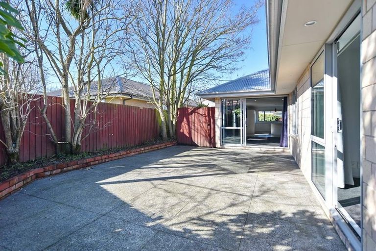 Photo of property in 679a Gloucester Street, Linwood, Christchurch, 8062