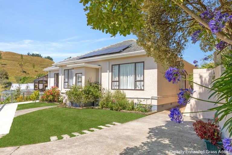Photo of property in 104 Ikitara Road, Whanganui East, Whanganui, 4500