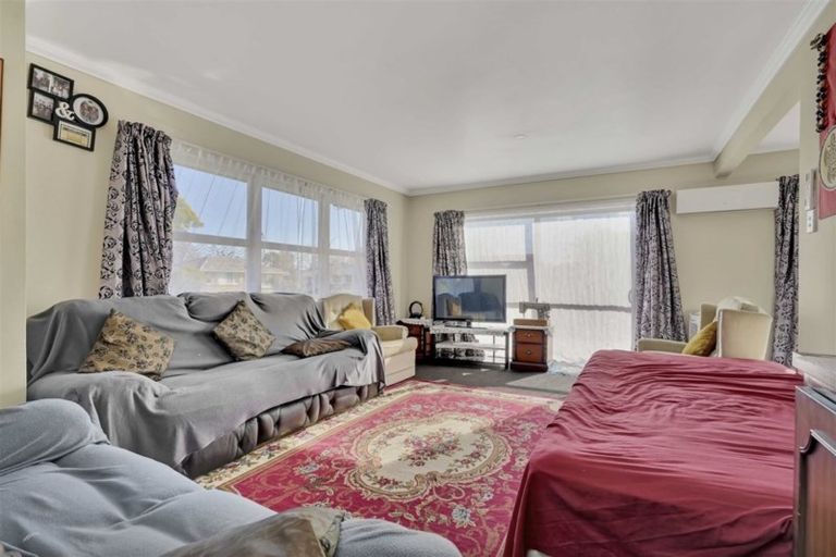 Photo of property in 2 Lovelock Place, Chartwell, Hamilton, 3210