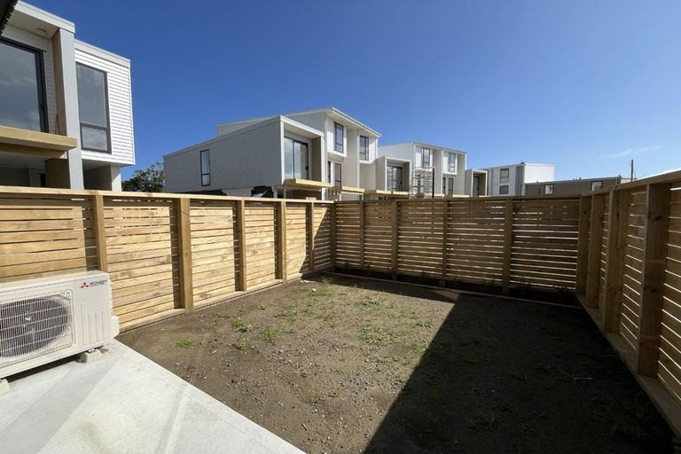 Photo of property in 6 Houhere Street, Paraparaumu, 5032