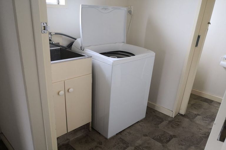 Photo of property in 25 Tensing Place, Sockburn, Christchurch, 8042