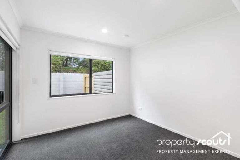 Photo of property in 12 Pangu Way, Mangere, Auckland, 2022