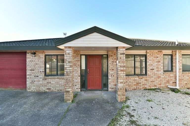 Photo of property in 1/20 Greta Place, Stanmore Bay, Whangaparaoa, 0932