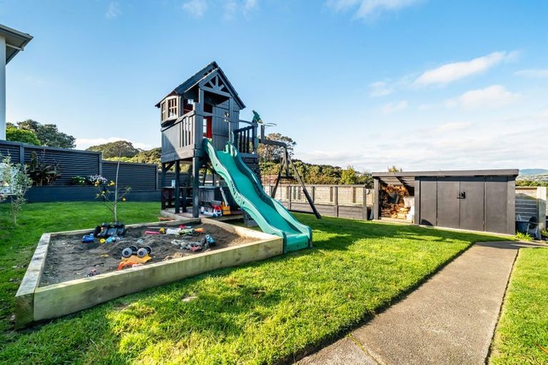 Photo of property in 19 Penryn Drive, Camborne, Porirua, 5026