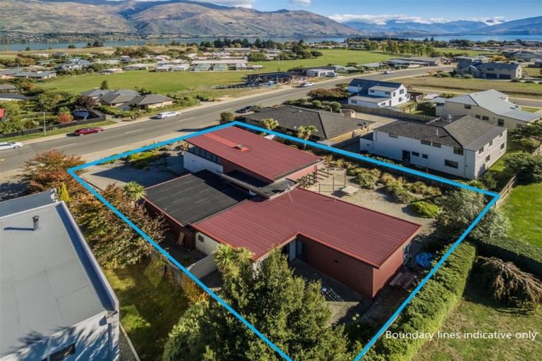 Photo of property in 45 Kings Drive, Wanaka, 9305