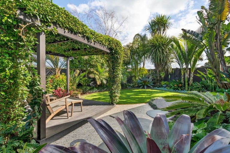 Photo of property in 6 Pemberton Crescent, Greerton, Tauranga, 3112