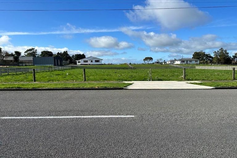 Photo of property in 135 Pukepapa Road, Marton, 4710