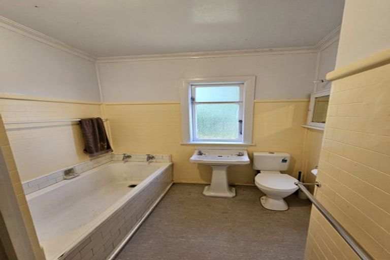 Photo of property in 14 Essex Street, Aro Valley, Wellington, 6021