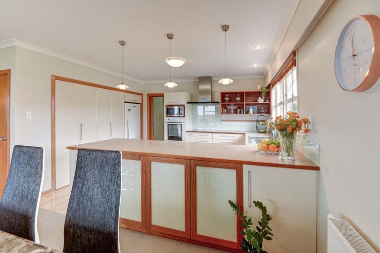 Photo of property in 19 Tregarth Street, Saint Johns Hill, Whanganui, 4501