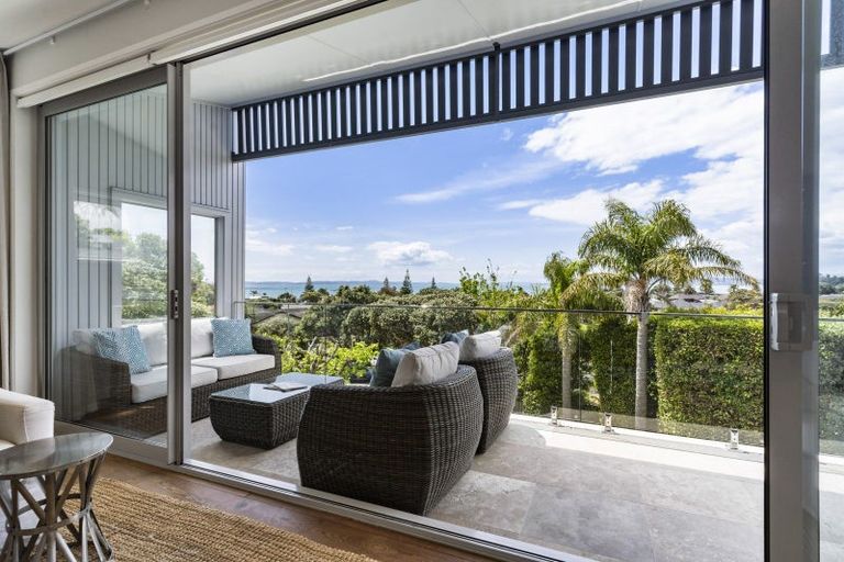 Photo of property in 10 Mccrystal Avenue, Bucklands Beach, Auckland, 2012