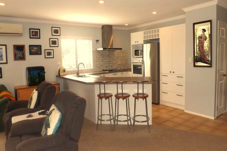 Photo of property in 1 Lochiel Place, Te Kamo, Whangarei, 0112