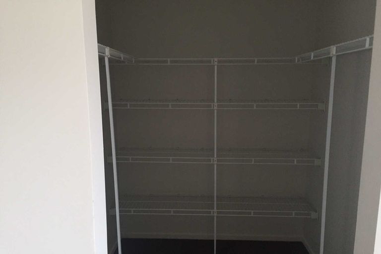 Photo of property in 13 Pipipi Crescent, Takanini, 2112
