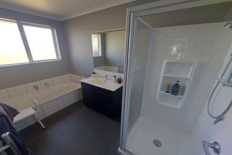 Photo of property in 6 Rotokauri Rise, Te Kamo, Whangarei, 0112