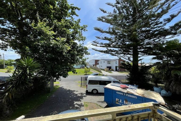 Photo of property in 9 Hardie Street, Mangere East, Auckland, 2024