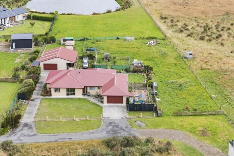 Photo of property in 25 Carex Grove, Foxton Beach, Foxton, 4815