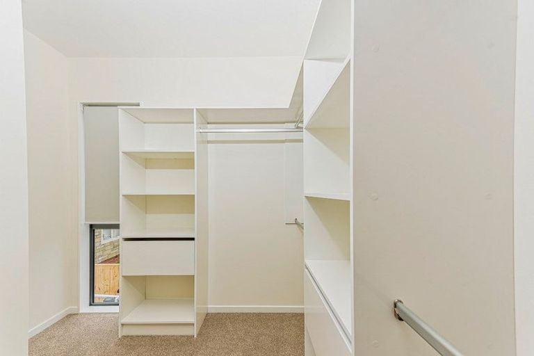 Photo of property in 31 Statesman Street, Henderson, Auckland, 0612