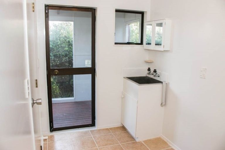 Photo of property in 57a Kelvin Road, Papakura, 2110