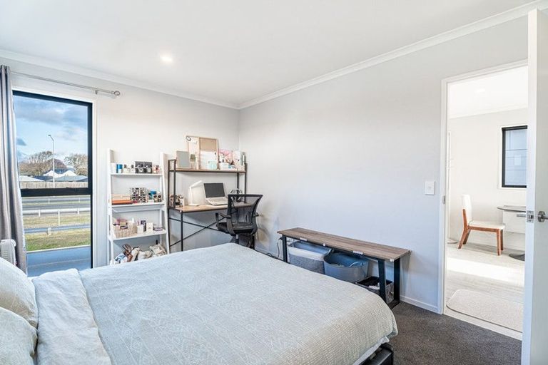 Photo of property in 20 George Square West, Wigram, Christchurch, 8025