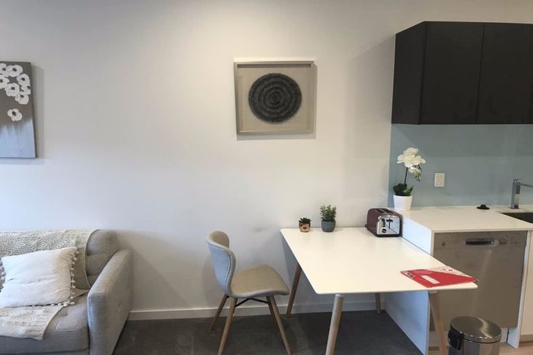 Photo of property in 311/19 Rawene Road, Birkenhead, Auckland, 0626