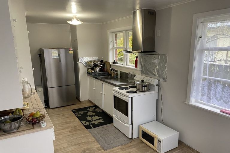 Photo of property in 199 Riverside Drive, Waterloo, Lower Hutt, 5011