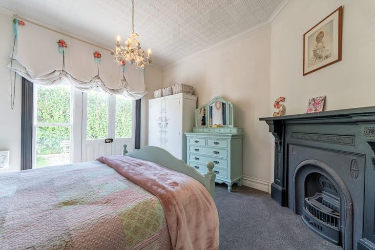 Photo of property in 17 Beach Street, Waikouaiti, 9510