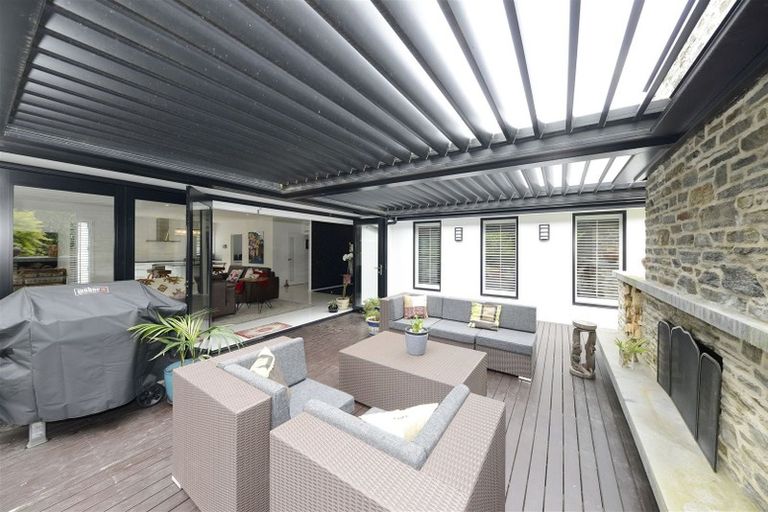 Photo of property in 132 Hussey Road, Northwood, Christchurch, 8051