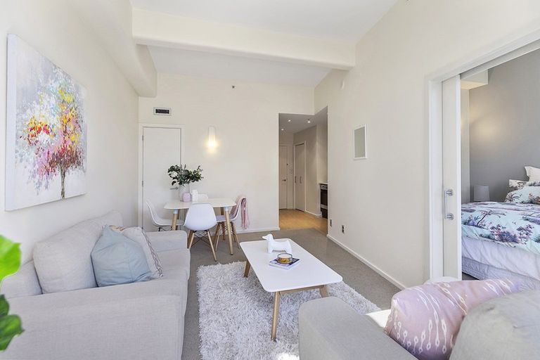 Photo of property in Colmar Brunton House, 182u8 Wakefield Street, Te Aro, Wellington, 6011