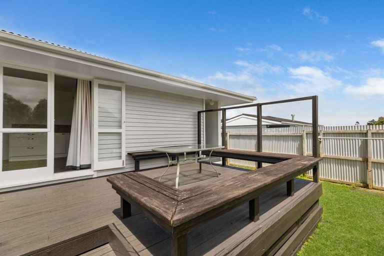 Photo of property in 20 Rata Street, Waiuku, 2123