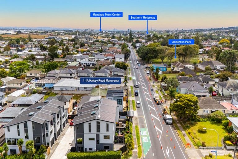 Photo of property in 1/1a Halsey Road, Manurewa, Auckland, 2102