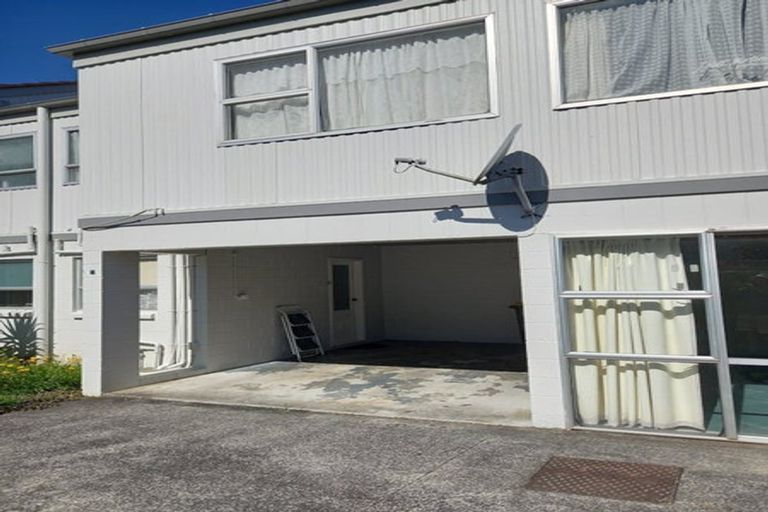 Photo of property in 6/23 Inverness Road, Browns Bay, Auckland, 0630