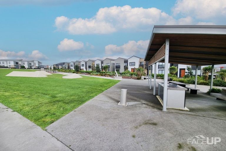 Photo of property in 3/25 Sidney Wallingford Way, Hobsonville, Auckland, 0616