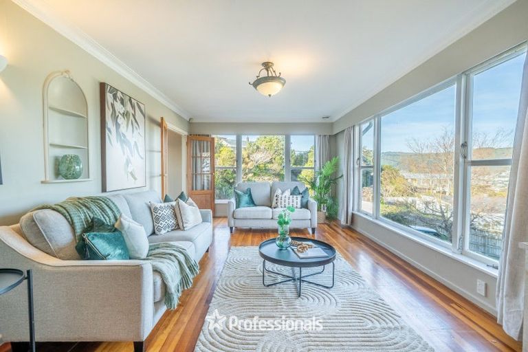 Photo of property in 22 Vista Grove, Kelson, Lower Hutt, 5010