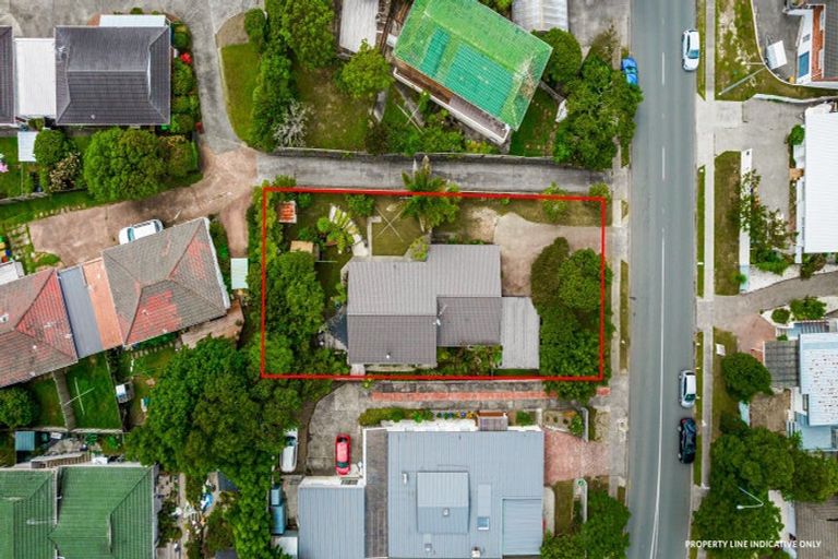 Photo of property in 211 Glamorgan Drive, Torbay, Auckland, 0630